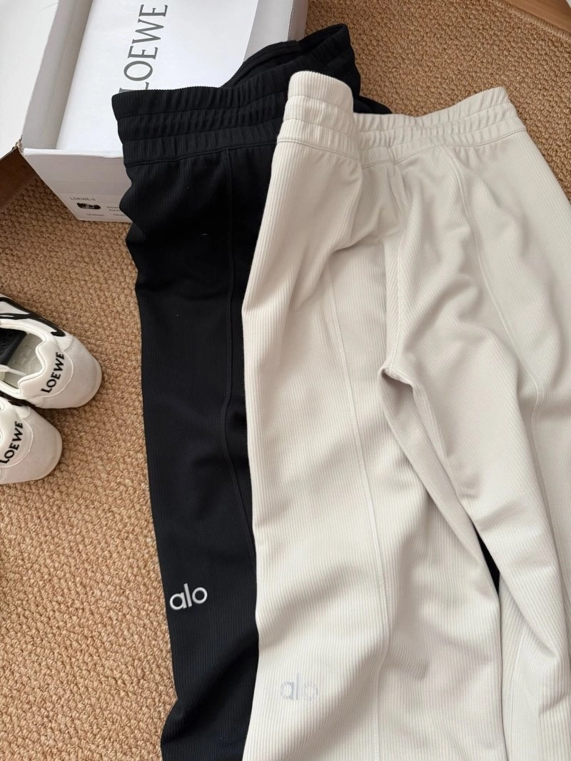 Alo Long Pants Sleek 157161