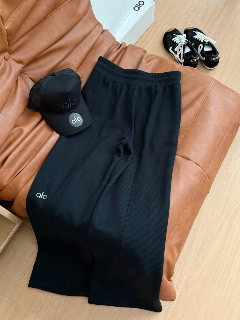 Alo Long Pants Sleek 157161