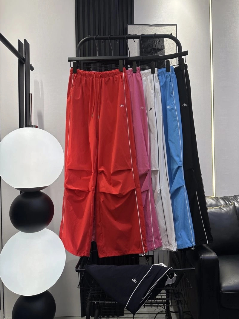 TimelessDesign Alo Long Pants 150118