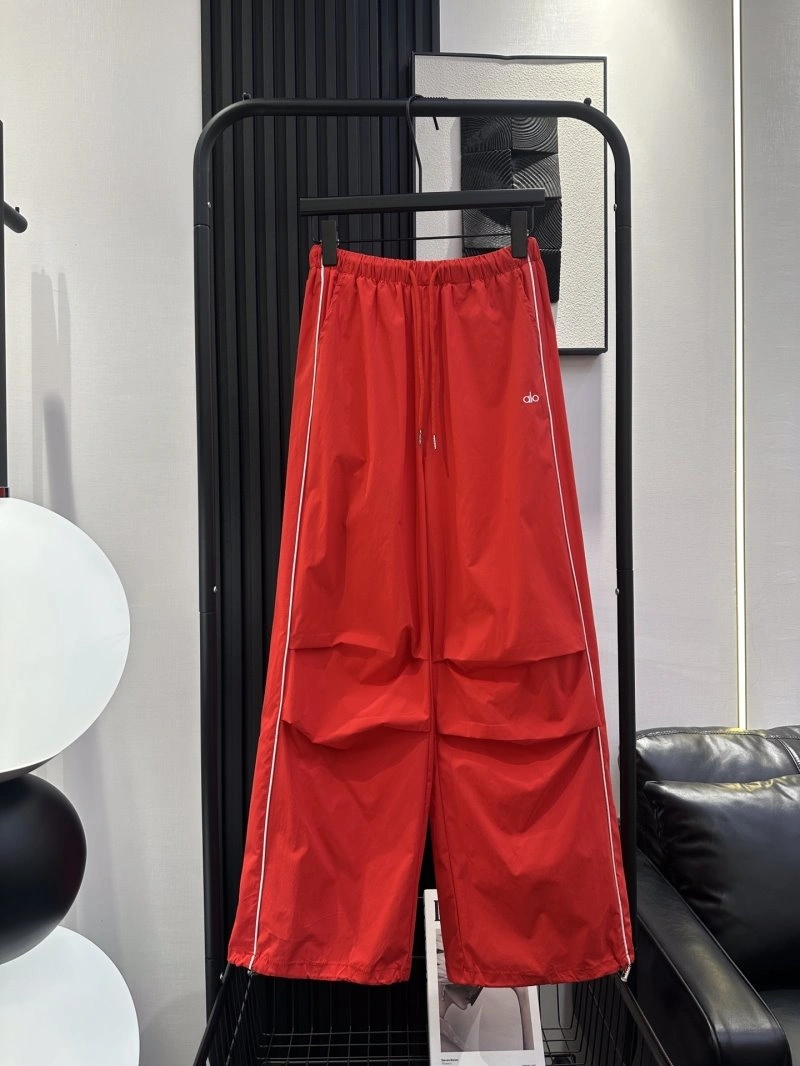 TimelessDesign Alo Long Pants 150118