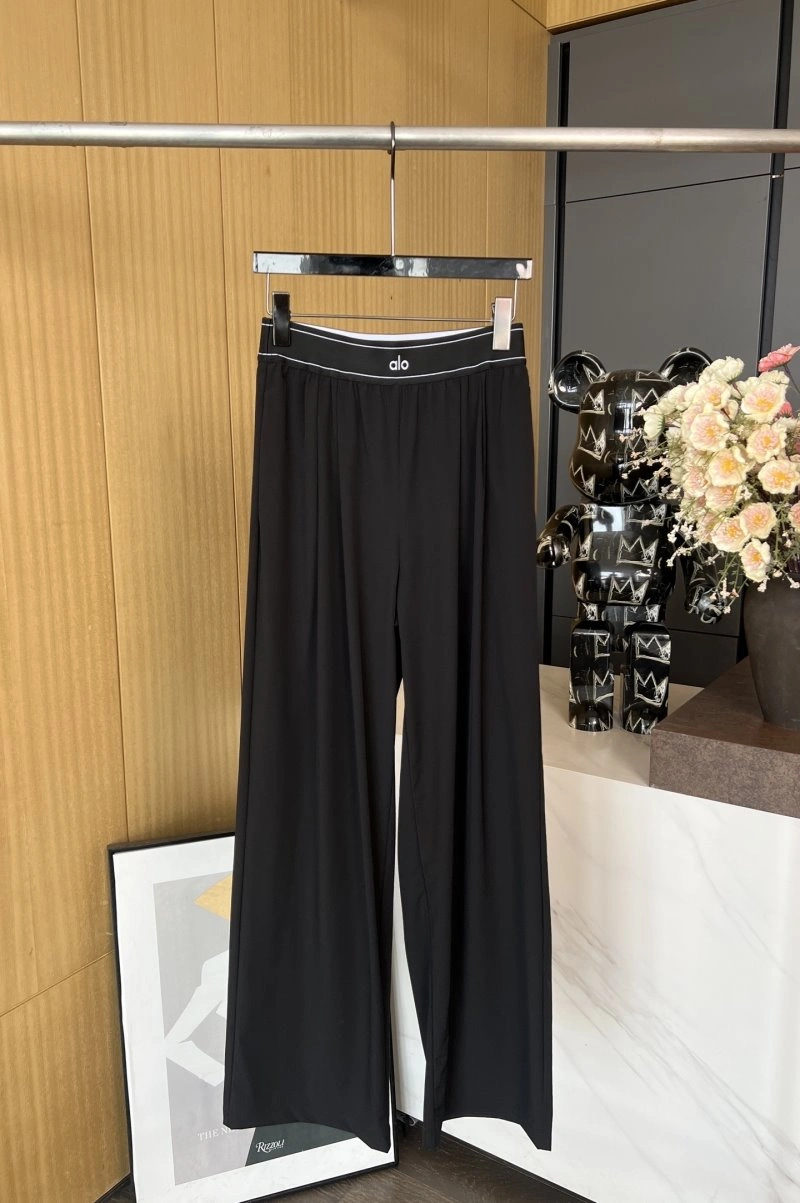 Alo Long Pants Effortless 150094