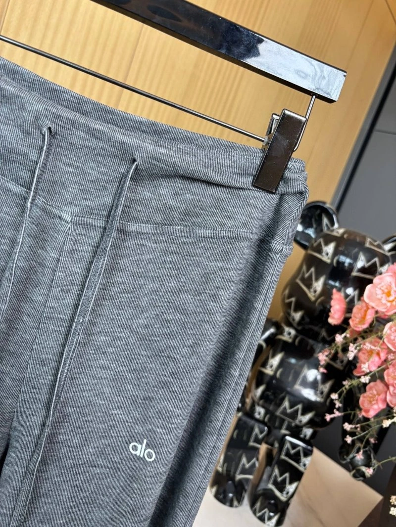 Original Alo Long Pants 150092