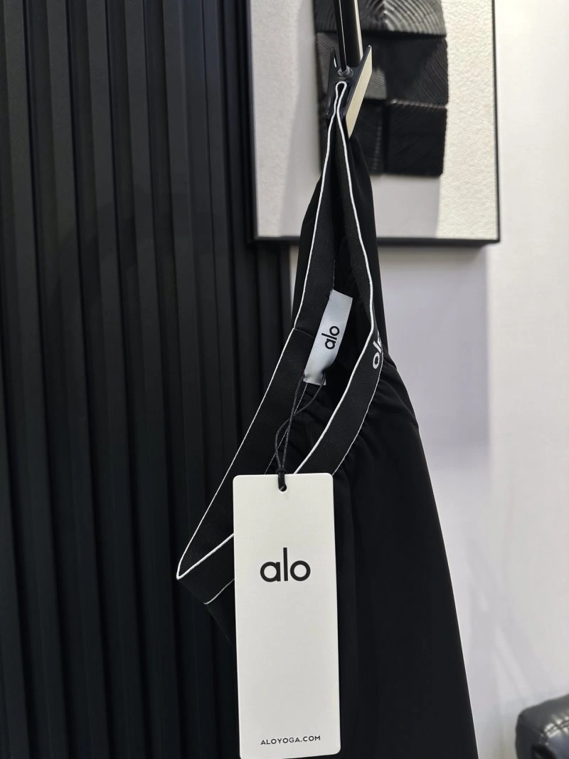 ZipUp Alo Long Pants 150089