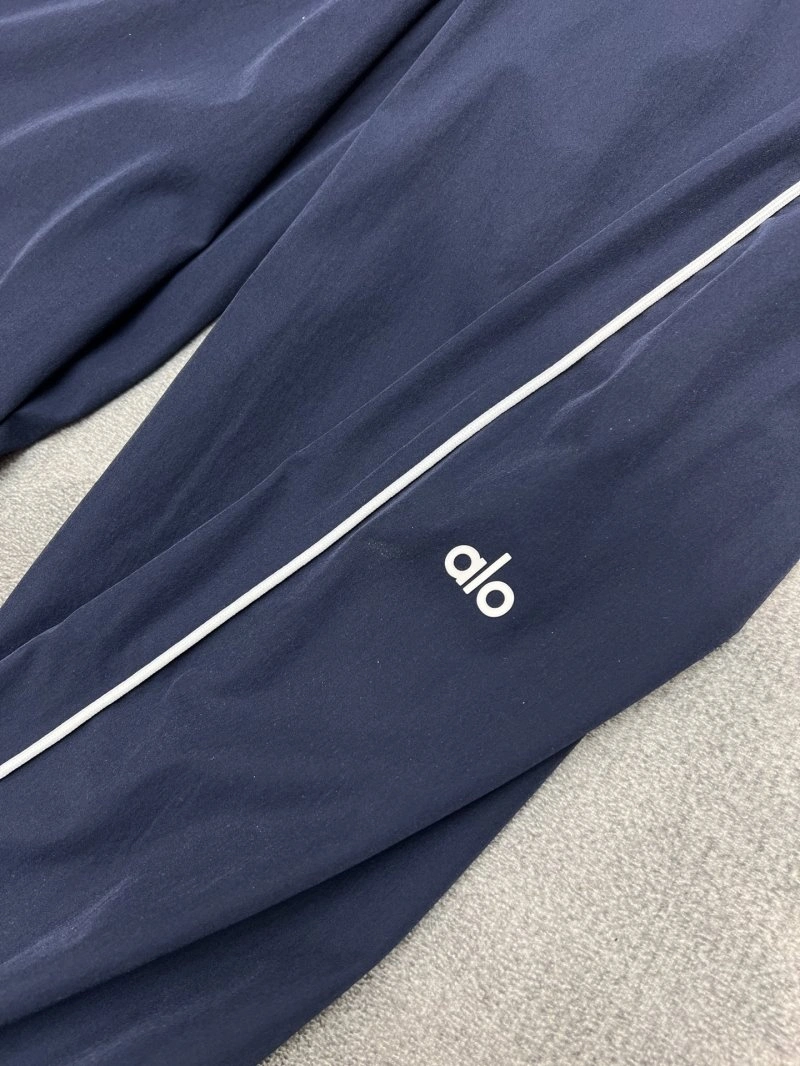Reliable Alo Long Pants 150087