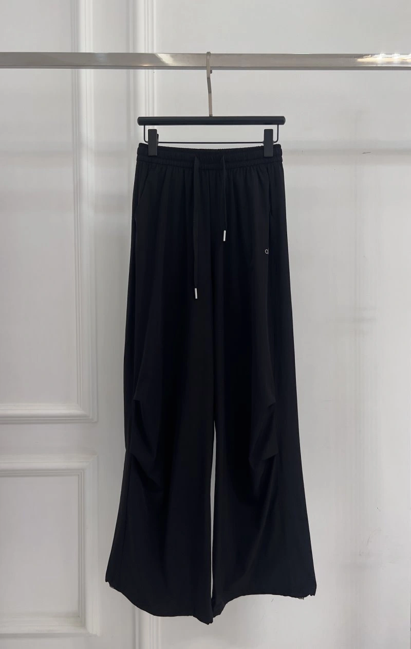 WrinkleFree Alo Long Pants 155096