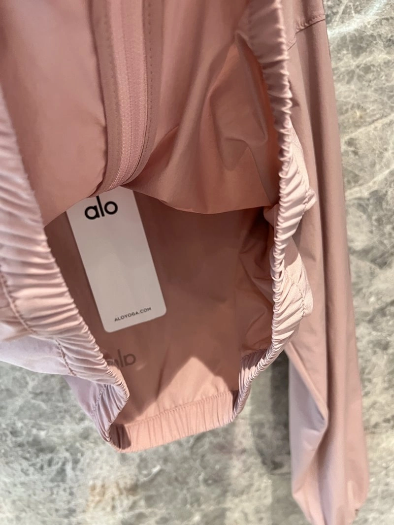 Alo Outwear OdorResistant 152023