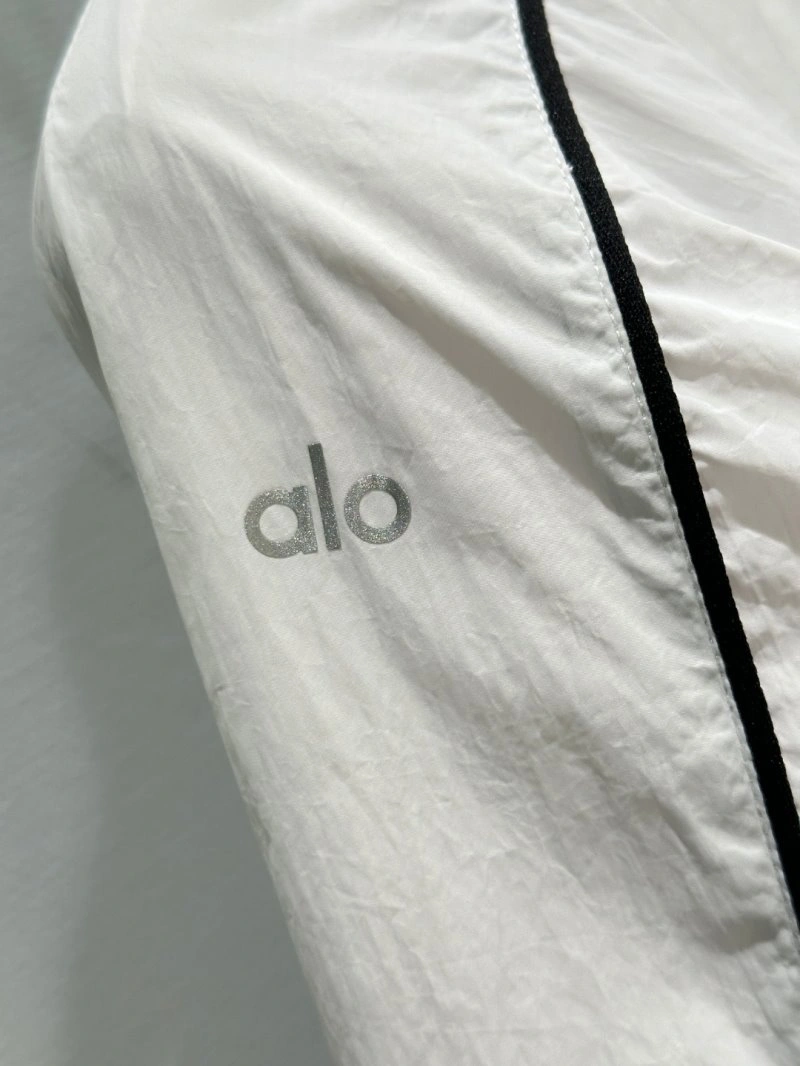 Alo Outwear Bright 157137