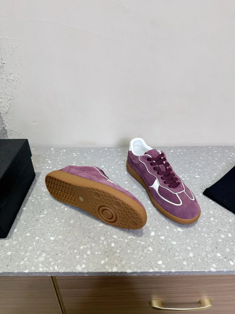 Refined Alo Shoes 13149