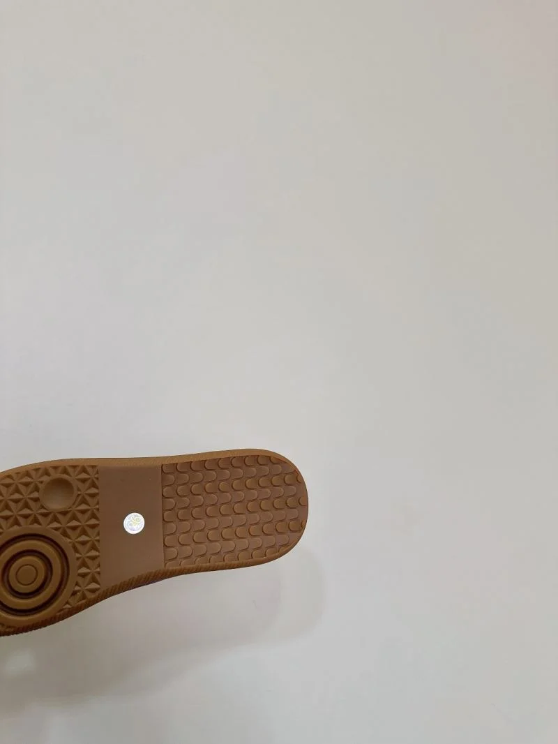 Refined Alo Shoes 13149