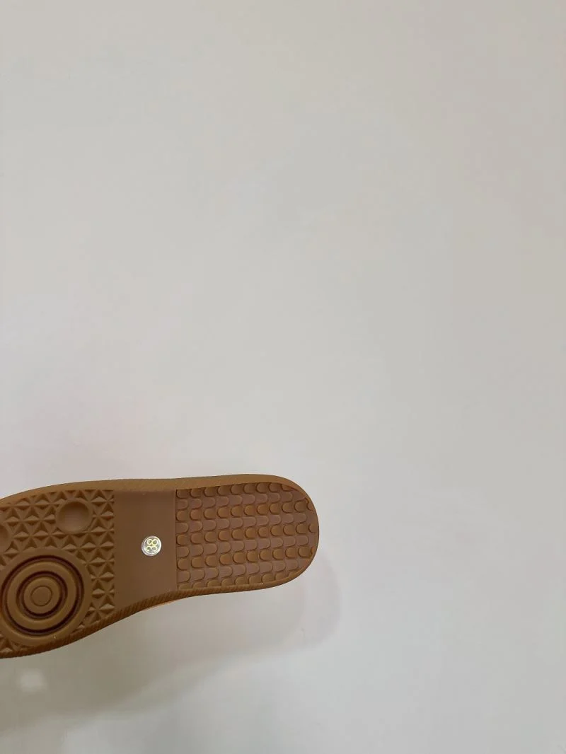 Flexible Alo Shoes 13162