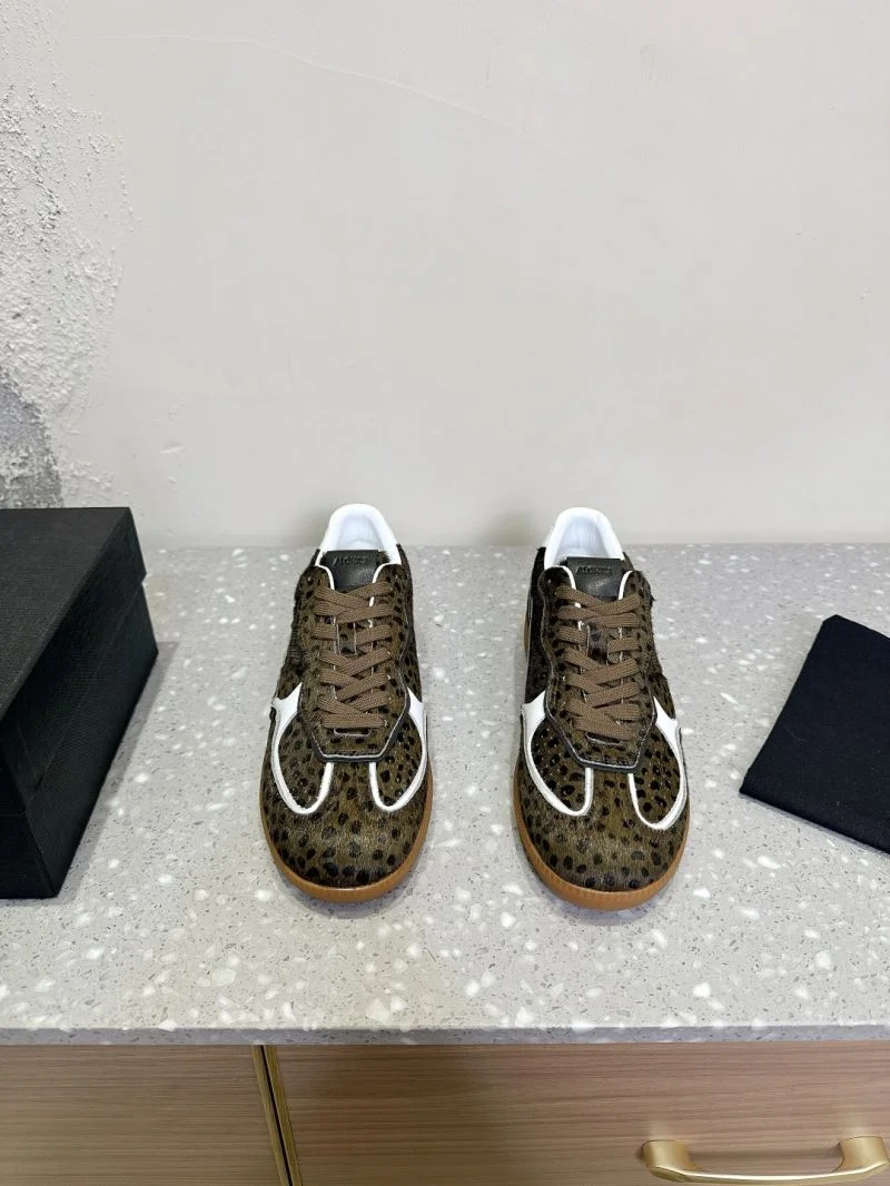 Flexible Alo Shoes 13151