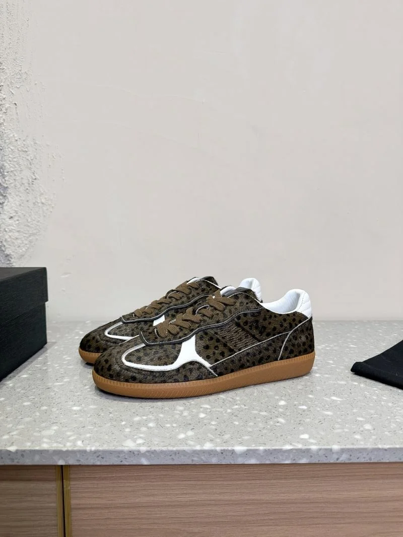 Flexible Alo Shoes 13151