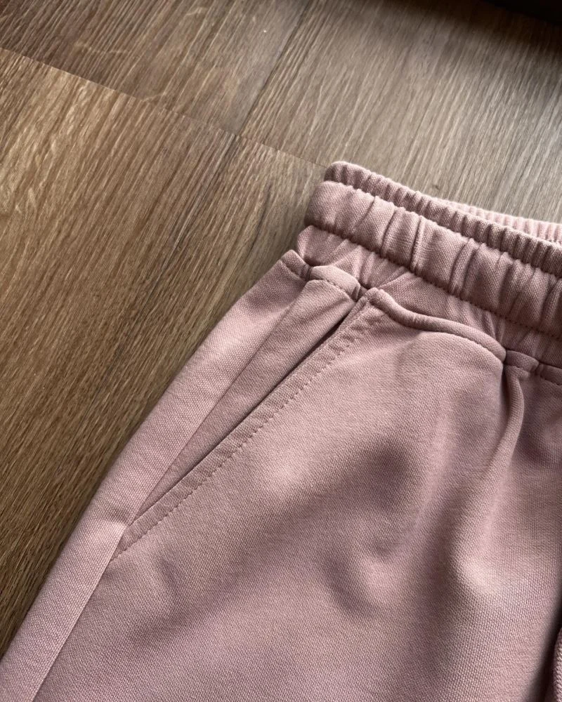 Lightweight Alo Short Pants 163385