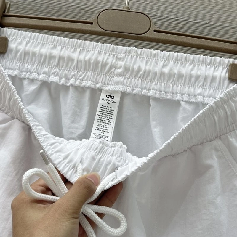 TechFriendly Alo Short Pants 152025