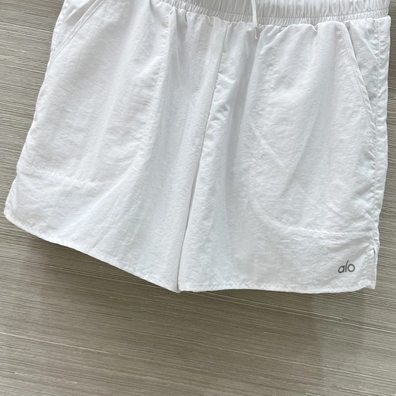 TechFriendly Alo Short Pants 152025