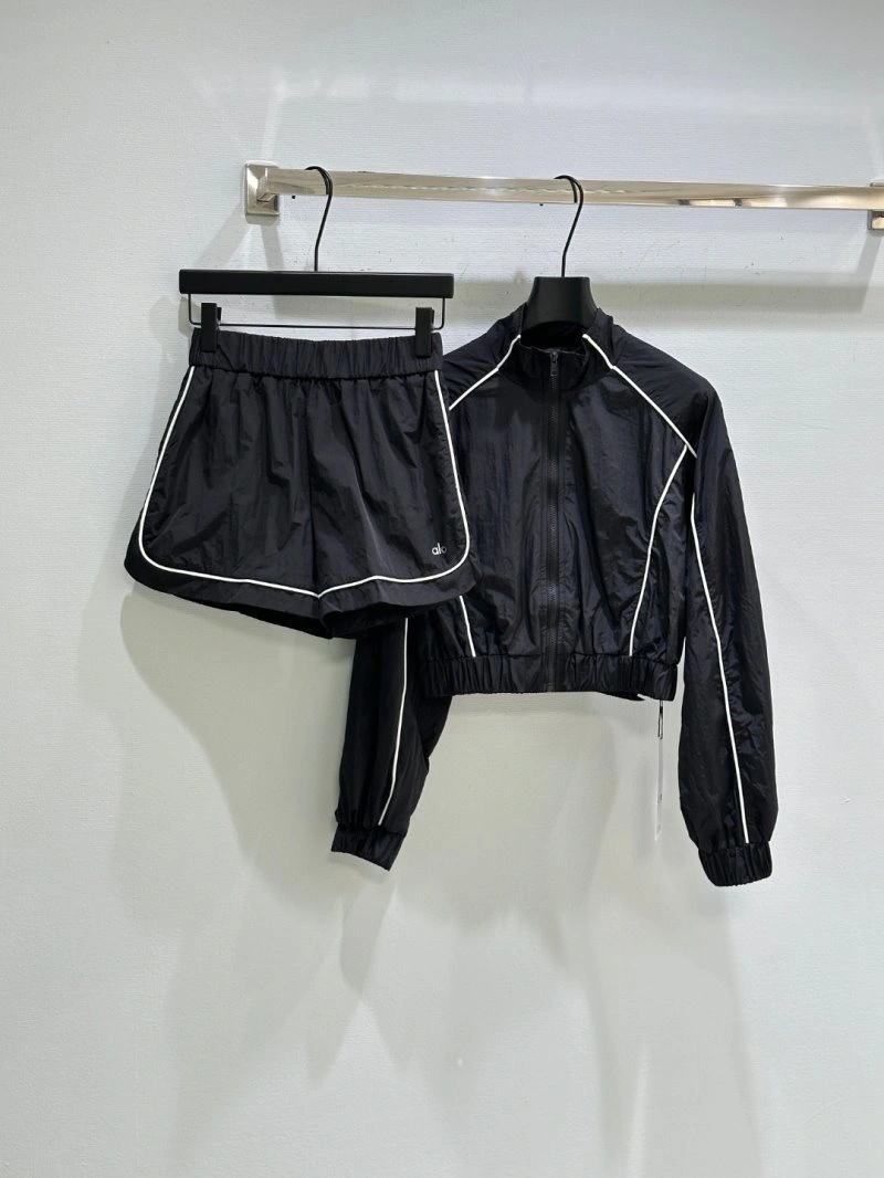 WrinkleFree Alo Short Pants 157139