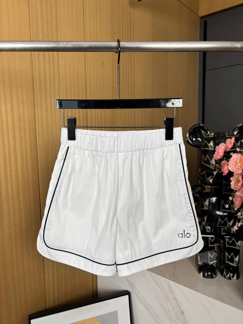 Alo Short Pants Stretchable 150072