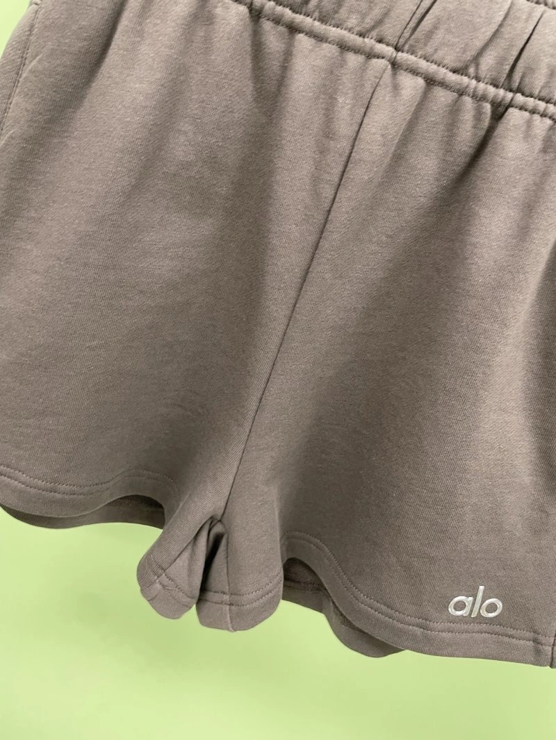 WrinkleFree Alo Short Pants 150057