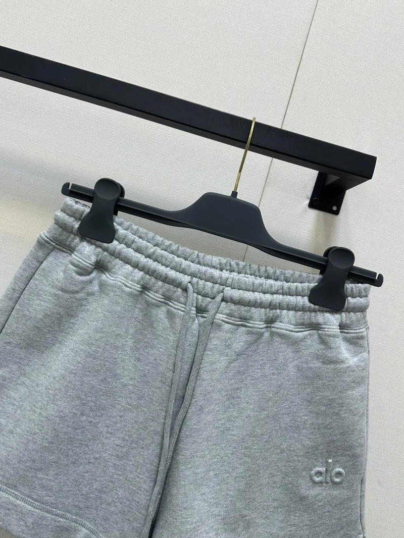 SoftTouch Alo Short Pants 150050
