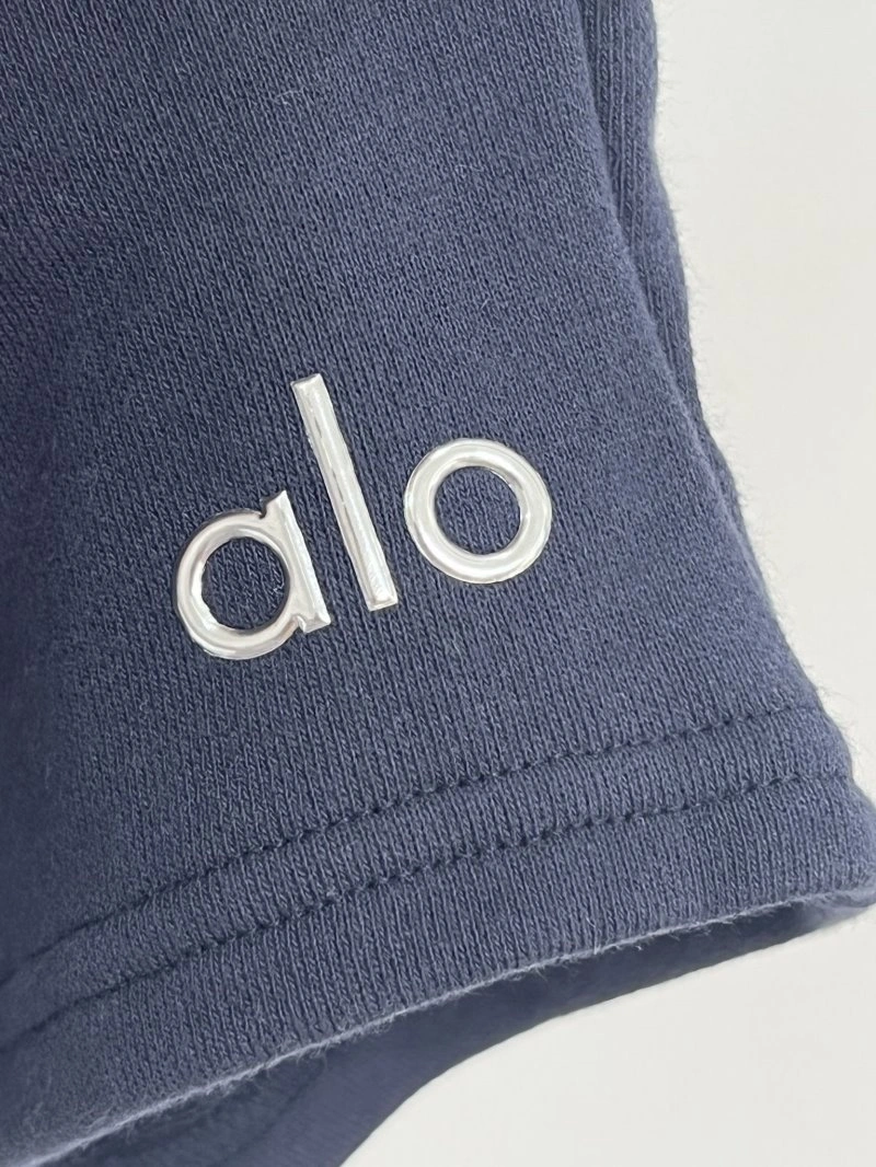 Alo Short Pants FreshLook 155088