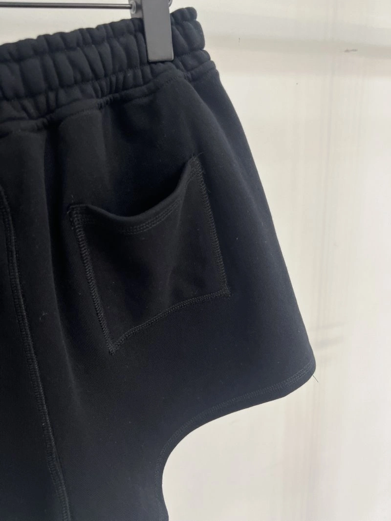 Minimalist Alo Short Pants 155081