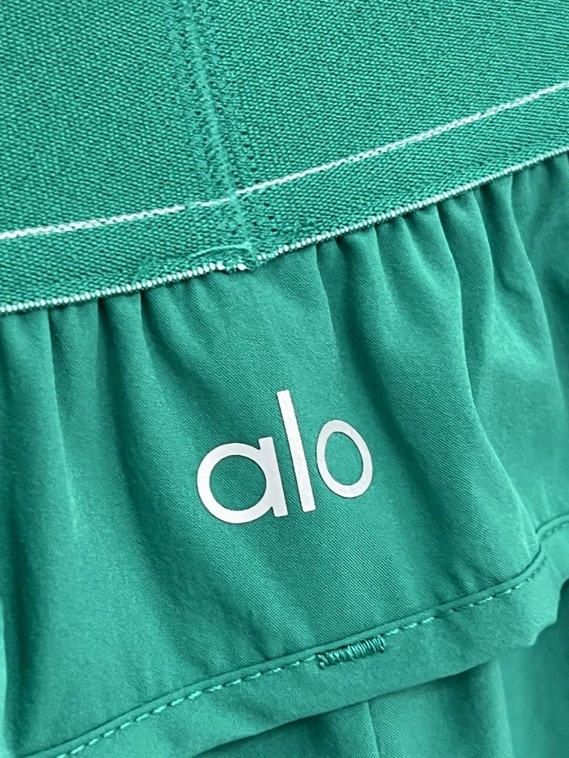 Breathable Alo Short Pants 155075