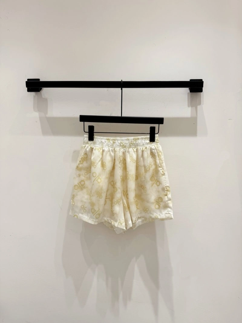 Alo Short Suits Effortless 155074