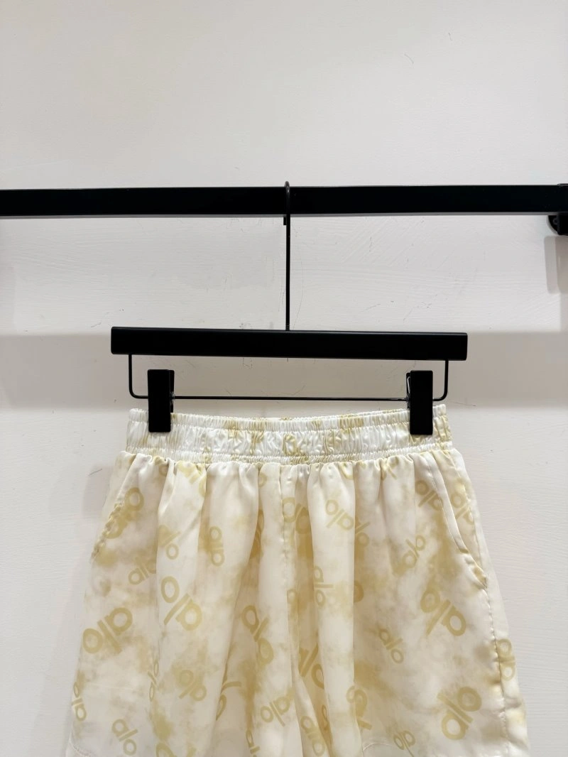 Alo Short Suits Effortless 155074