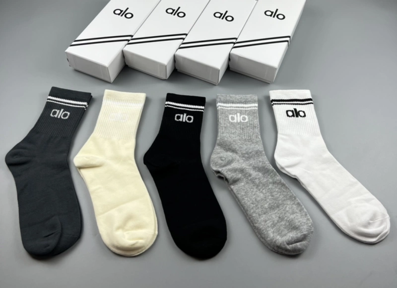 Alo Socks Stylish 274534