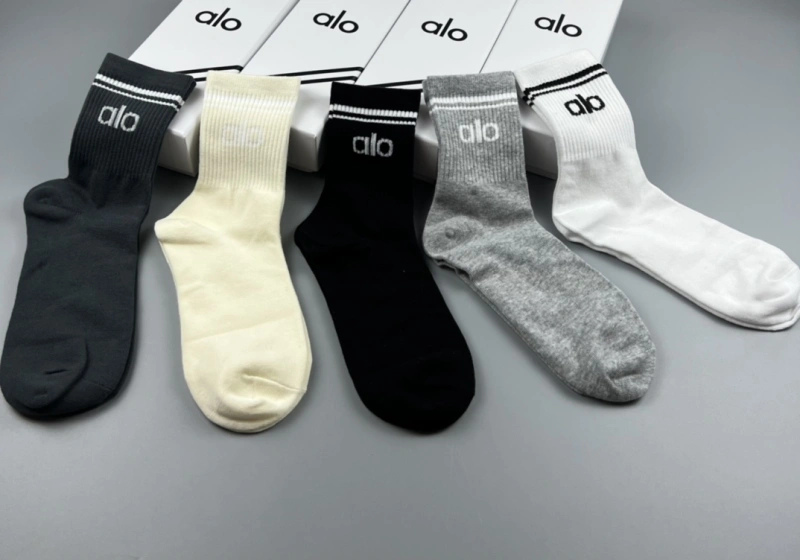 Alo Socks Stylish 274534