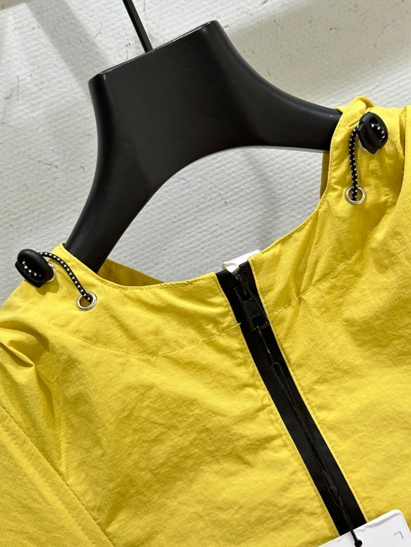 Contemporary Alo Sunscreen Jacket 157127
