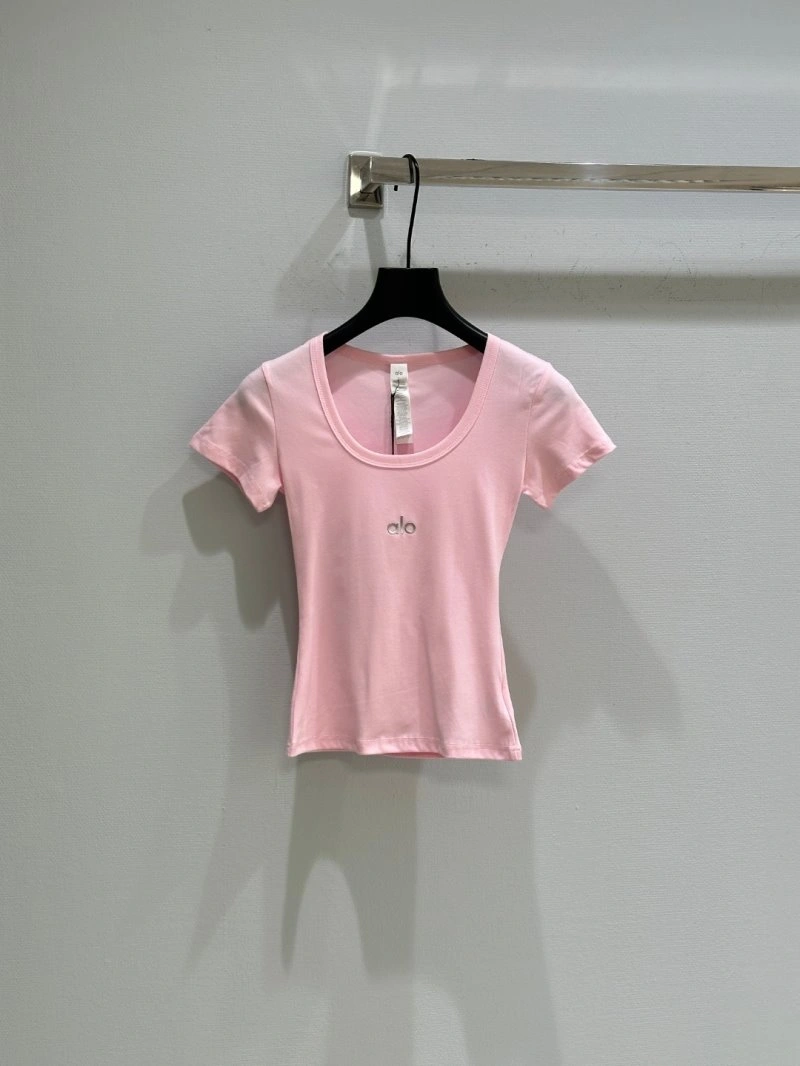 Alo T-Shirts RelaxedFit 157140