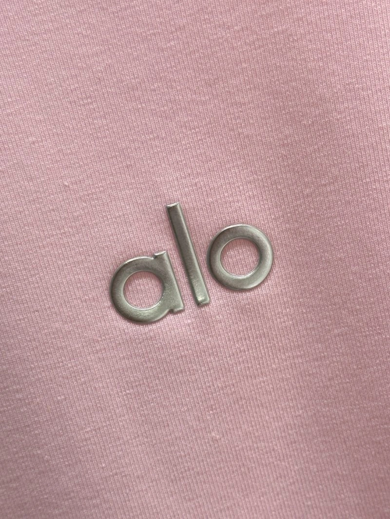 Alo T-Shirts RelaxedFit 157140
