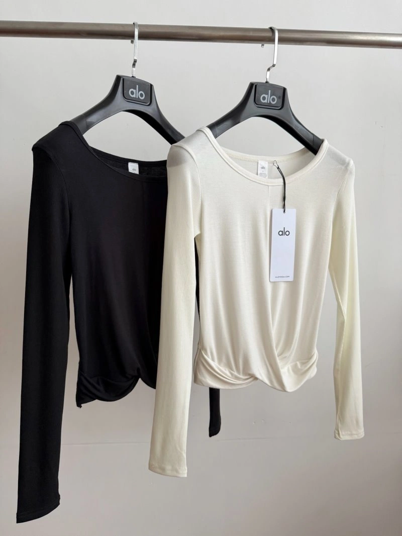UrbanChic Alo T-Shirts 155064