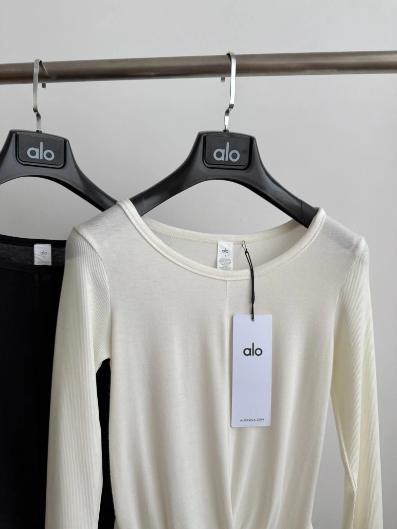 UrbanChic Alo T-Shirts 155064