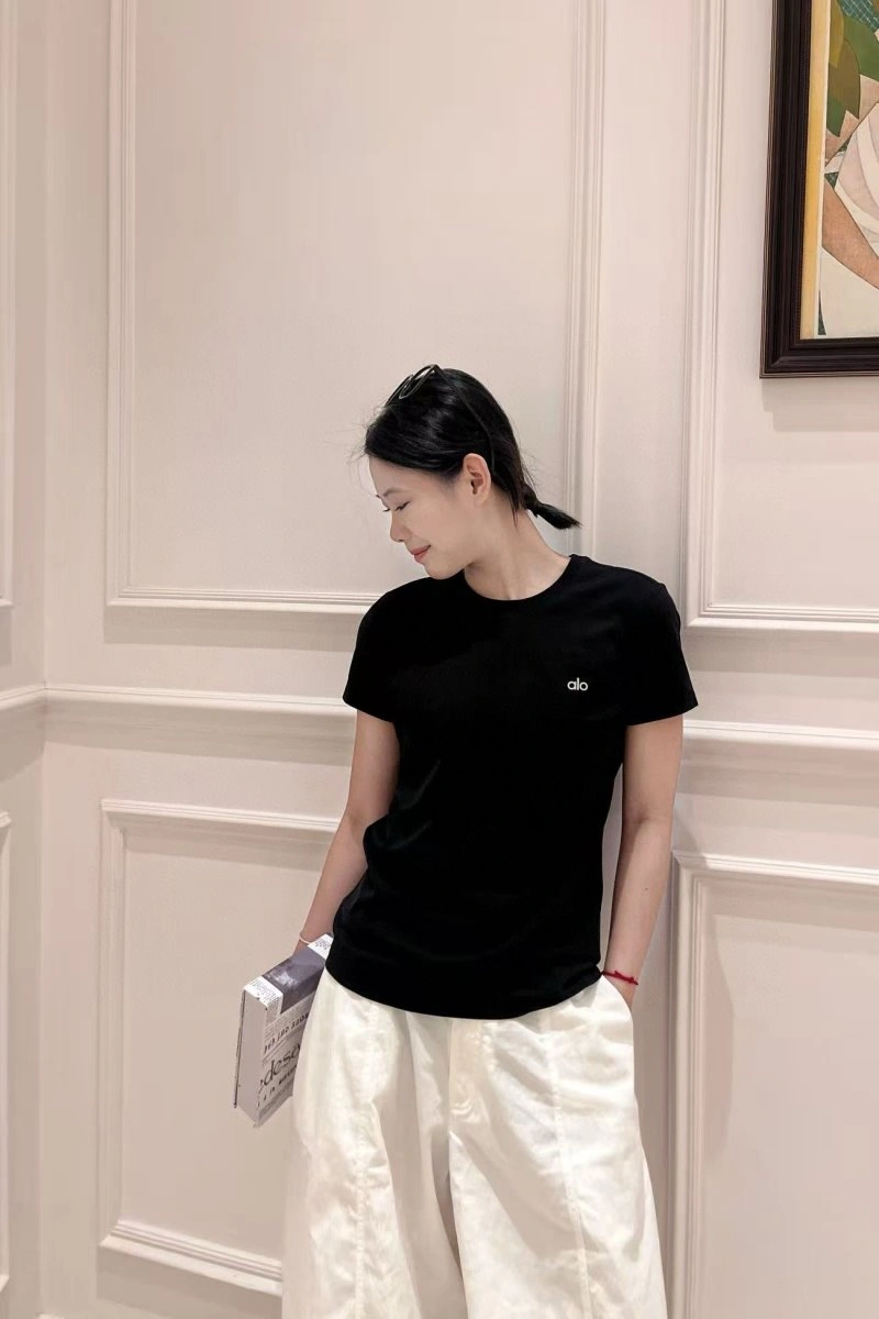 RelaxedFit Alo T-Shirts 155055