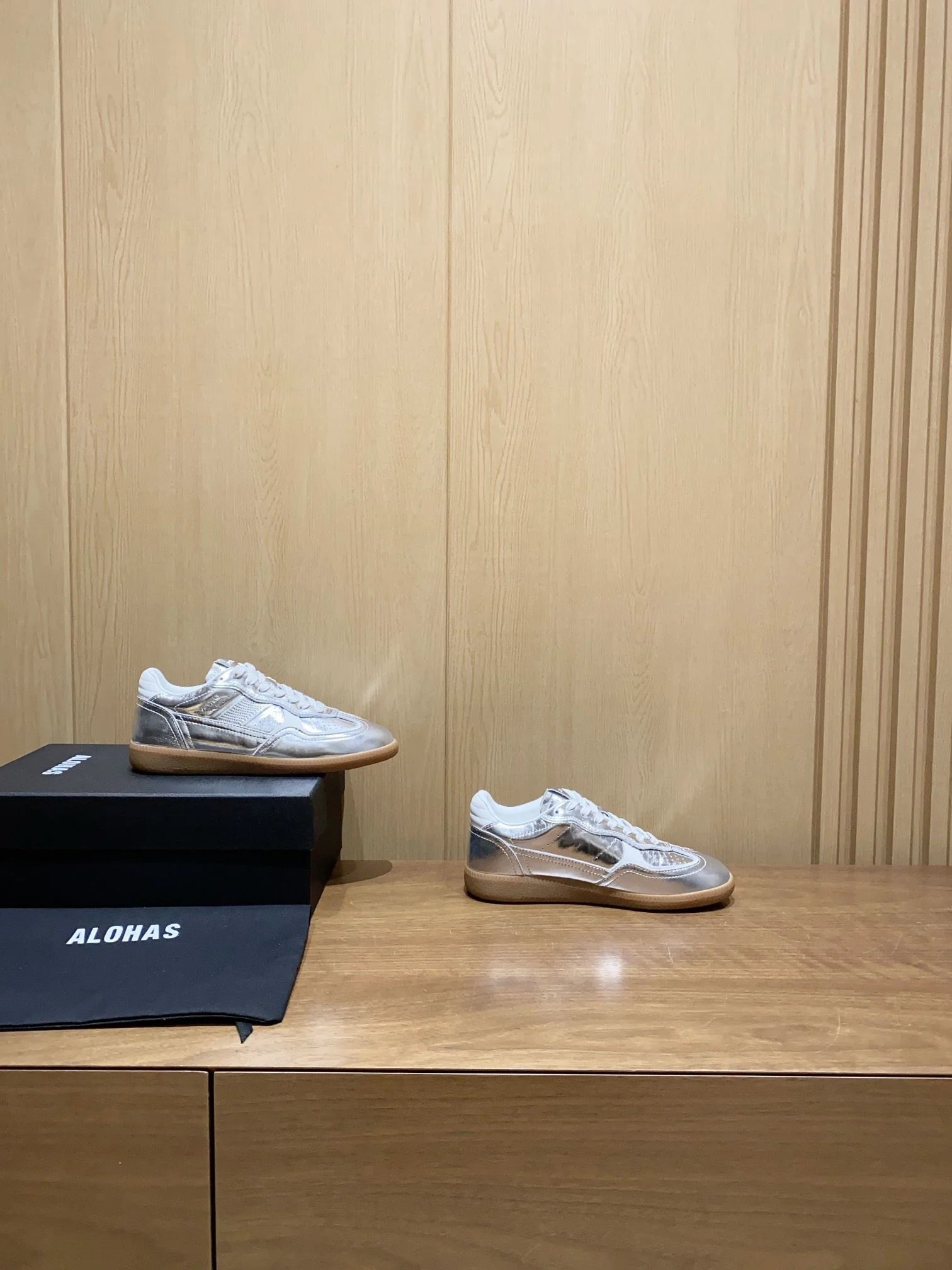 Alohas Shoes DailyWear 8526