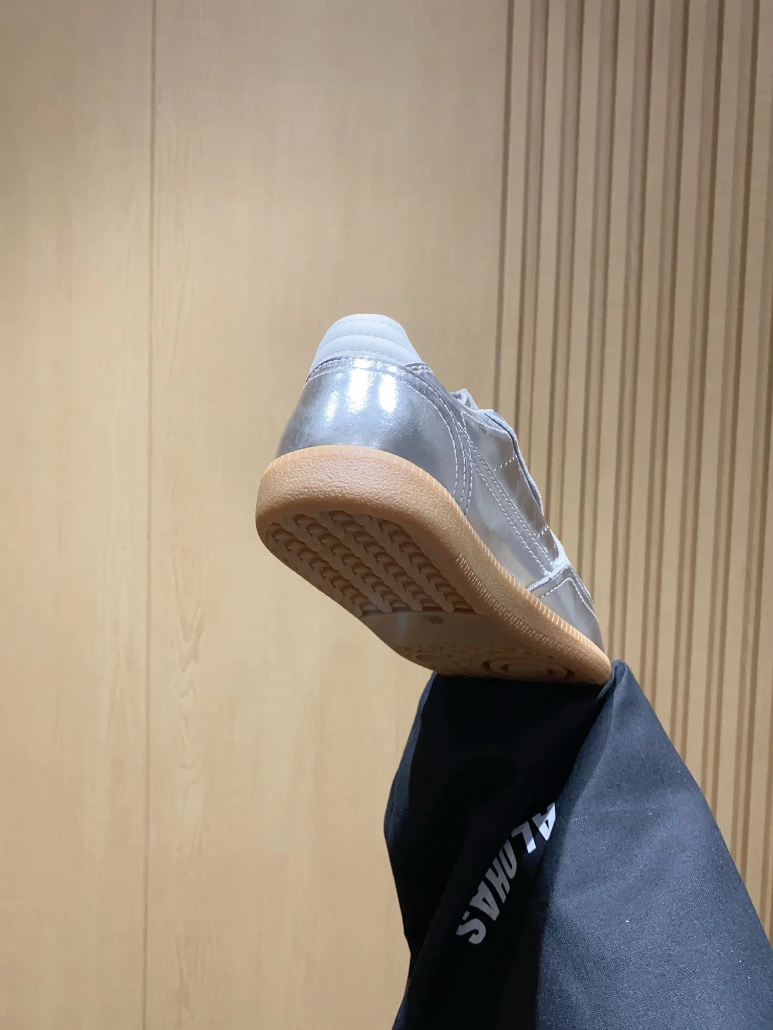 Alohas Shoes DailyWear 8526