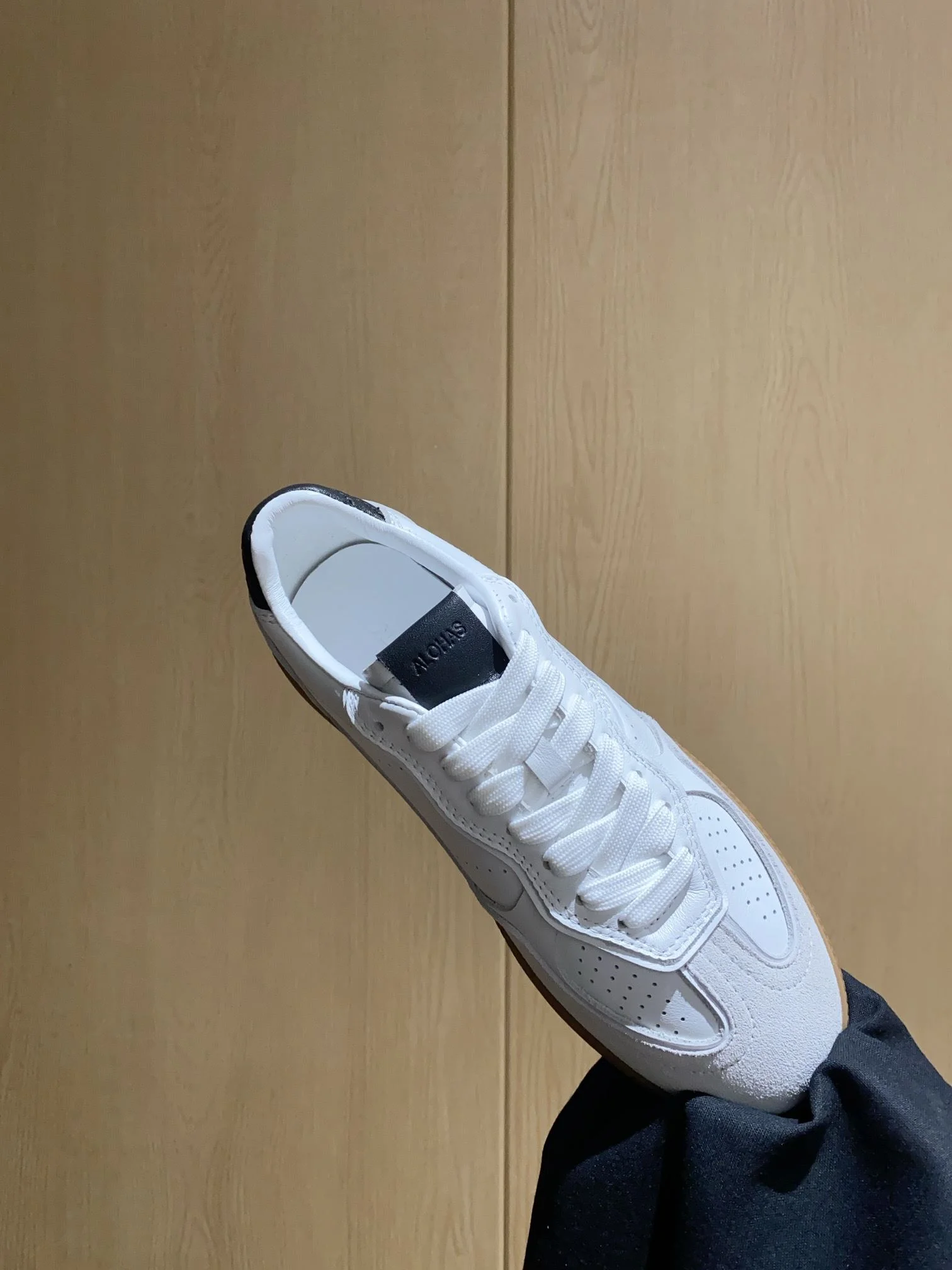 Alohas Shoes ModernLook 8522