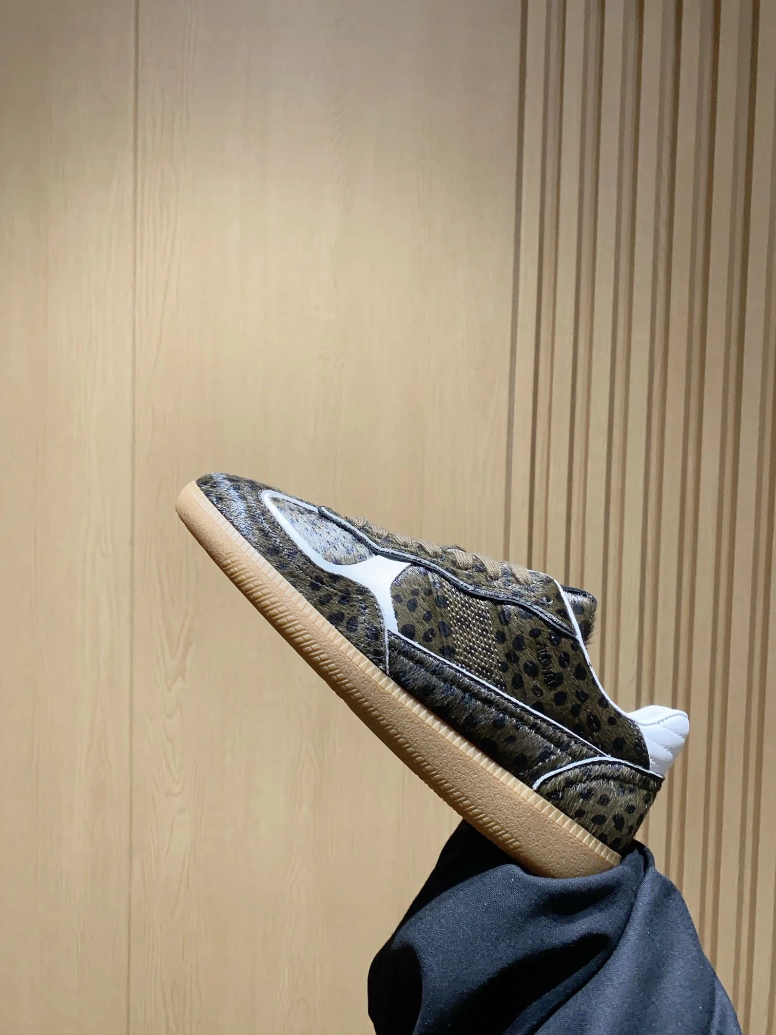 Alohas Shoes QuickDry 8457