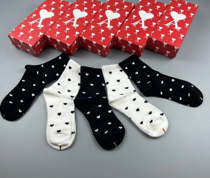 Affordable Ami Socks 274536