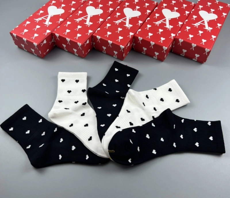 Affordable Ami Socks 274536