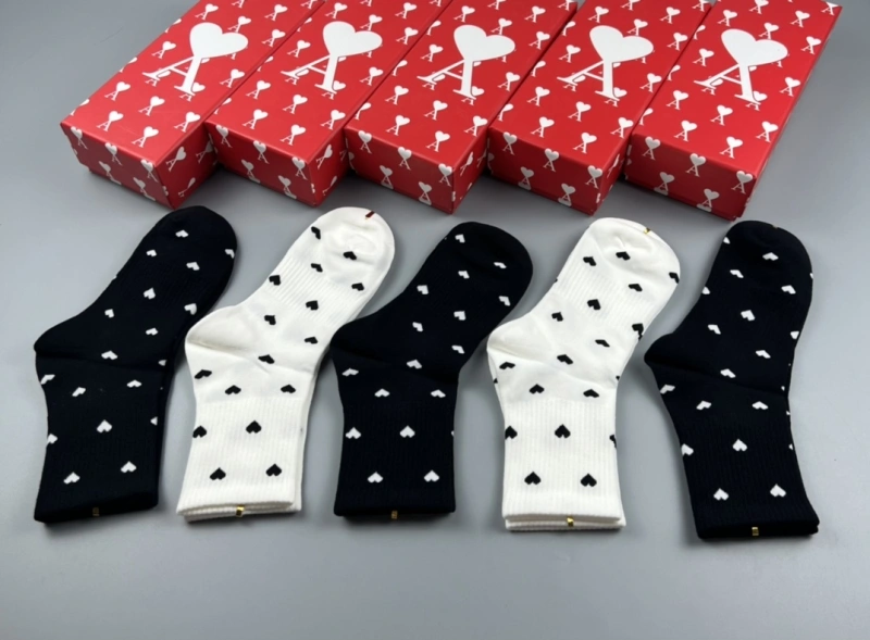 Affordable Ami Socks 274536