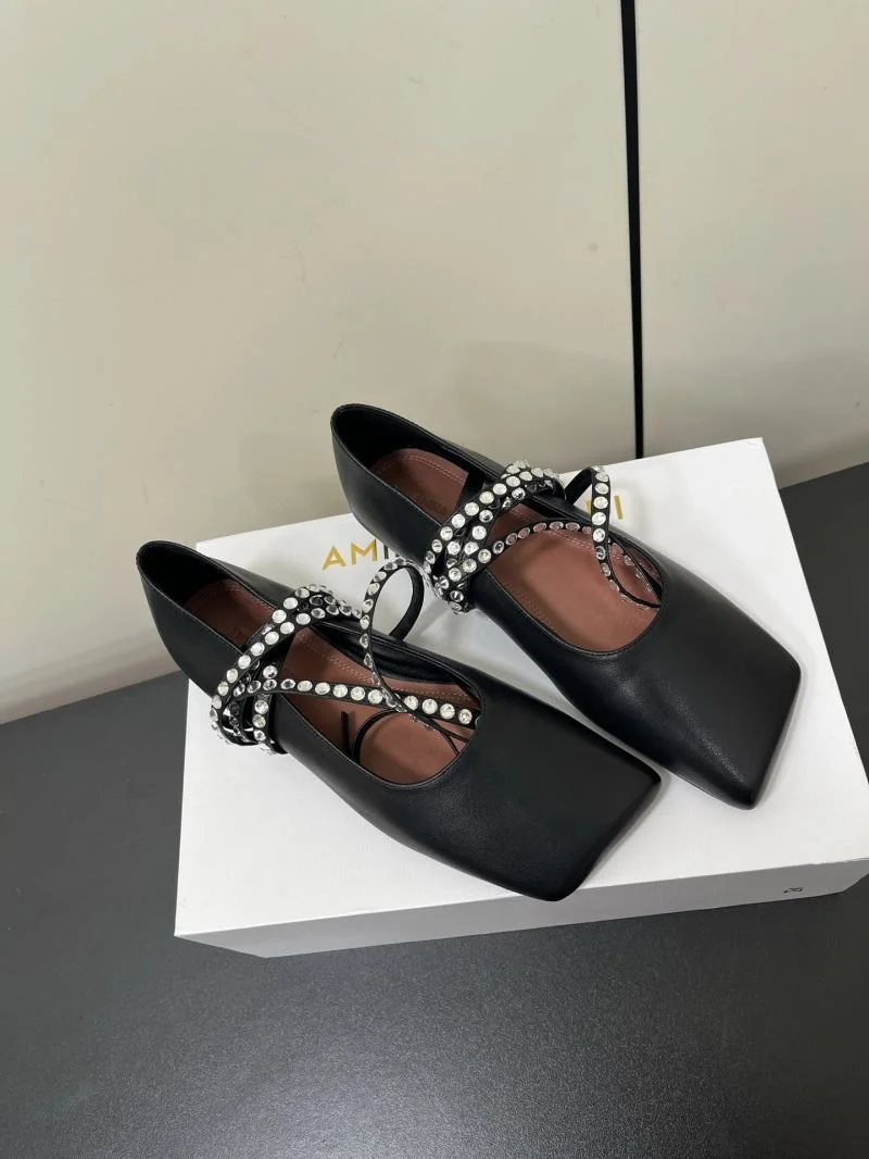 UrbanChic Amina Muaddi Shoes 7022