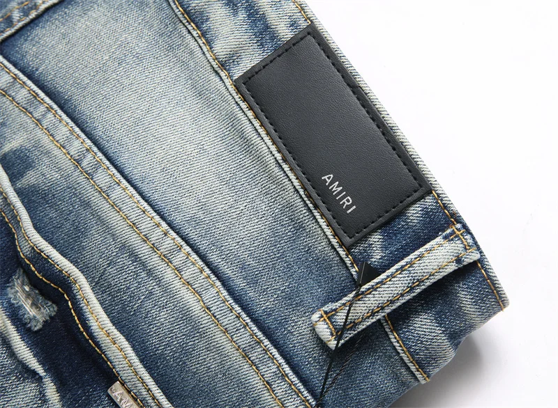 Trendy Amiri Jeans 164498