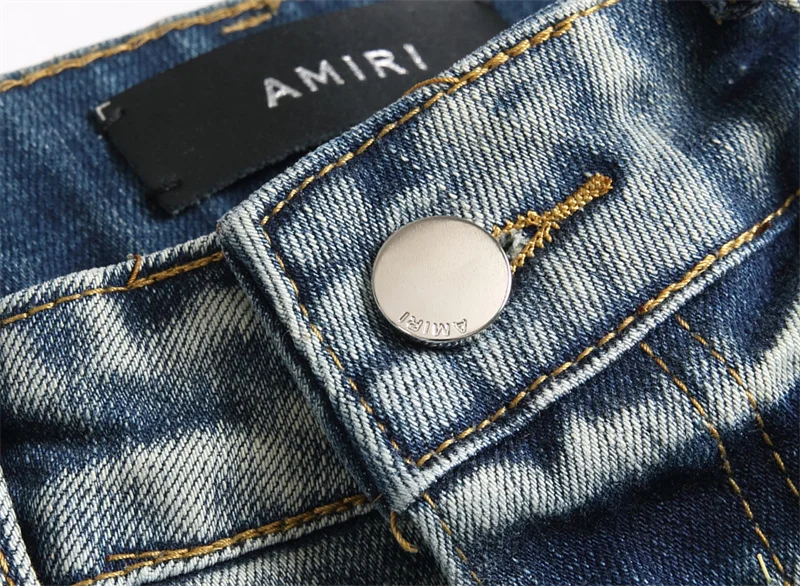 Trendy Amiri Jeans 164498