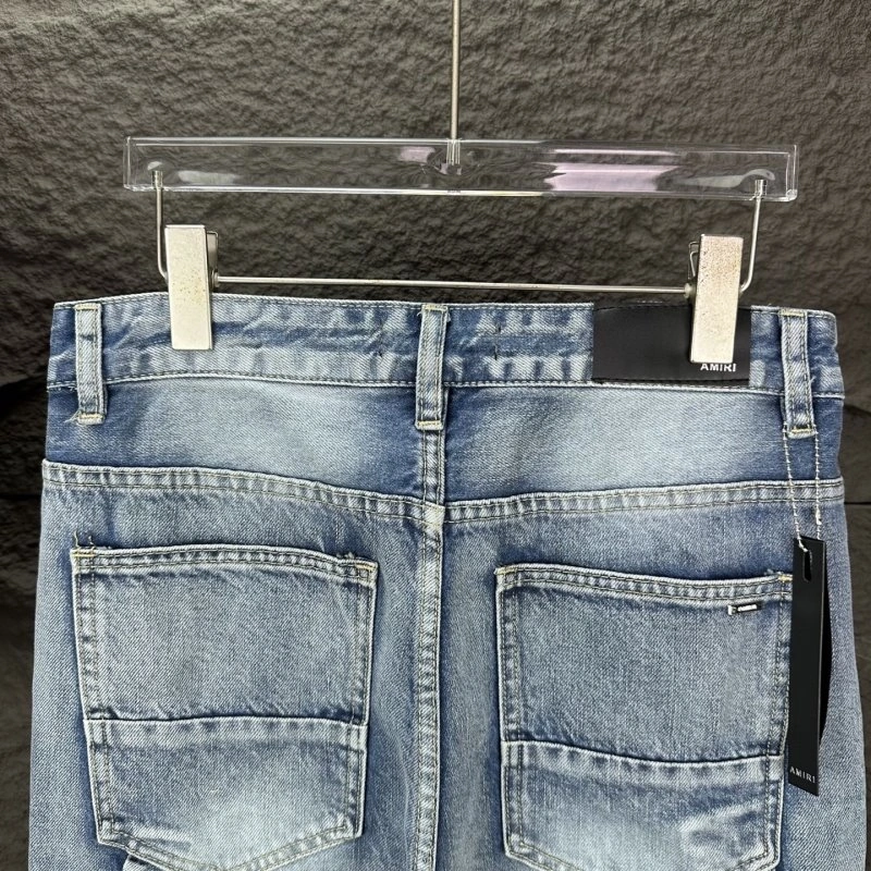 Stylish Amiri Jeans 152409