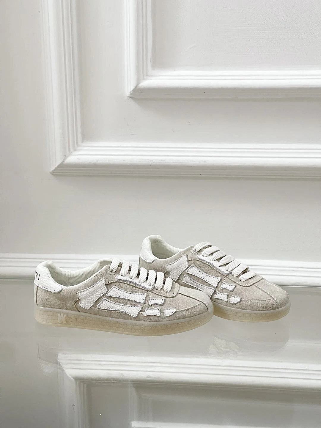 Amiri Shoes Neat 8413