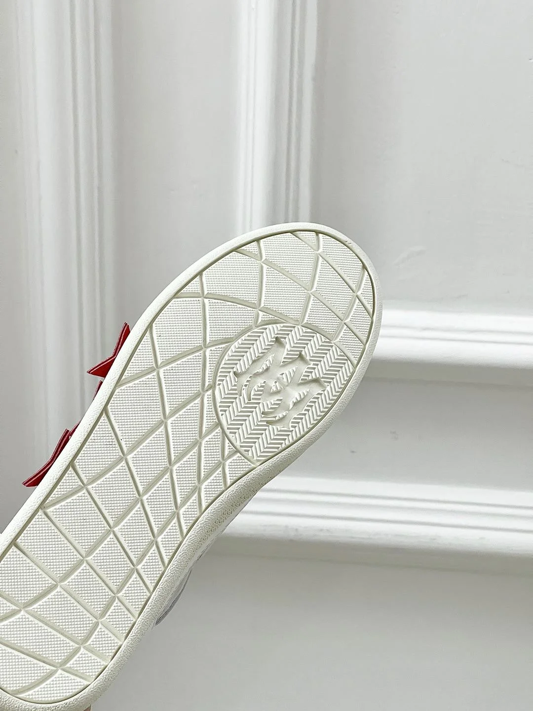 Compact Amiri Shoes 8402