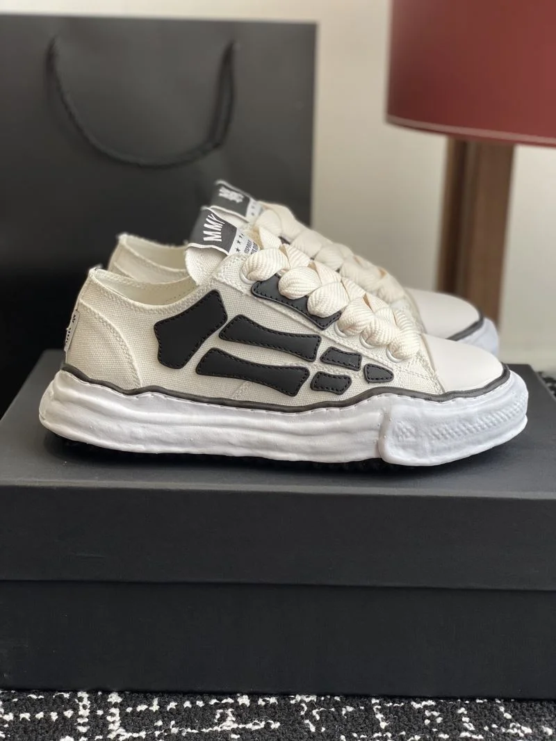 Amiri Shoes EasyMatch 13053
